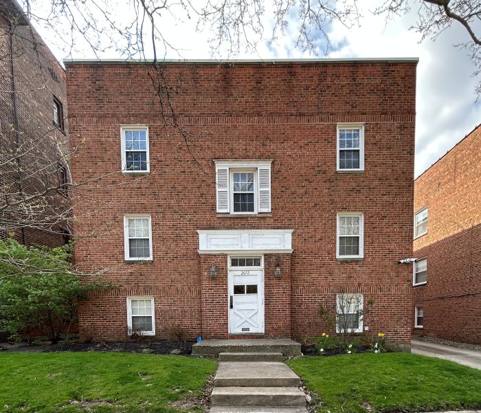 2672 Mayfield Road - 5